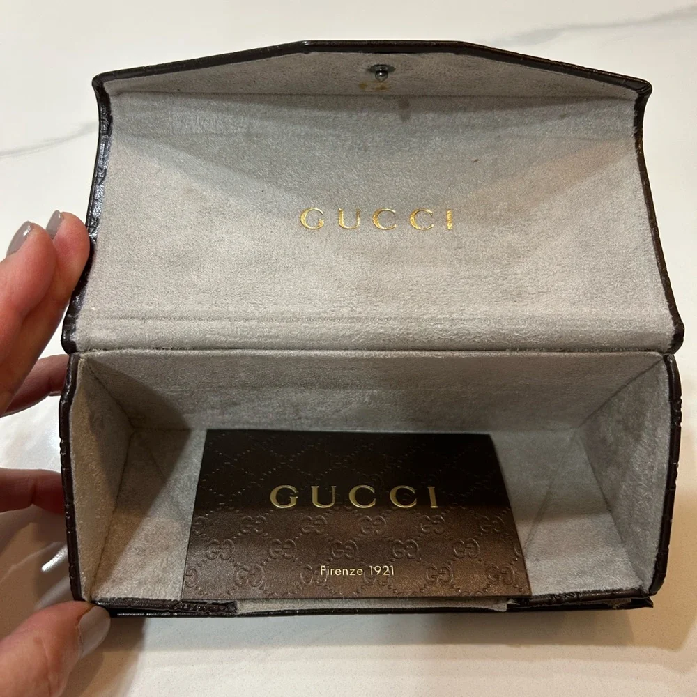 Gucci Black Cat-Eye Sunglasses